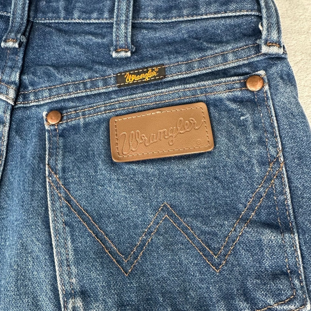 Wrangler Jeans Mens 30x34 Blue Denim 13MWZ Cowboy Western Rodeo Casual - Picture 9 of 16